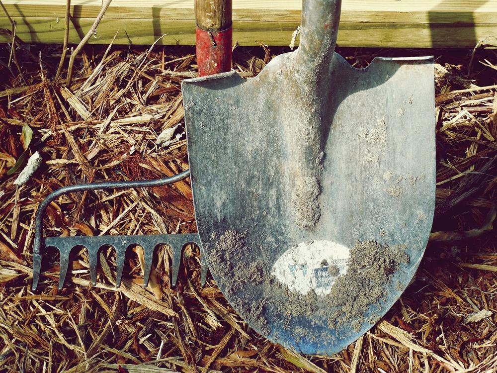 Tools arrangement