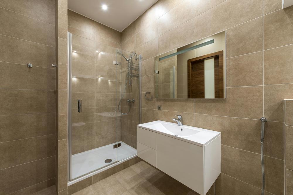 LED bathroom mirror